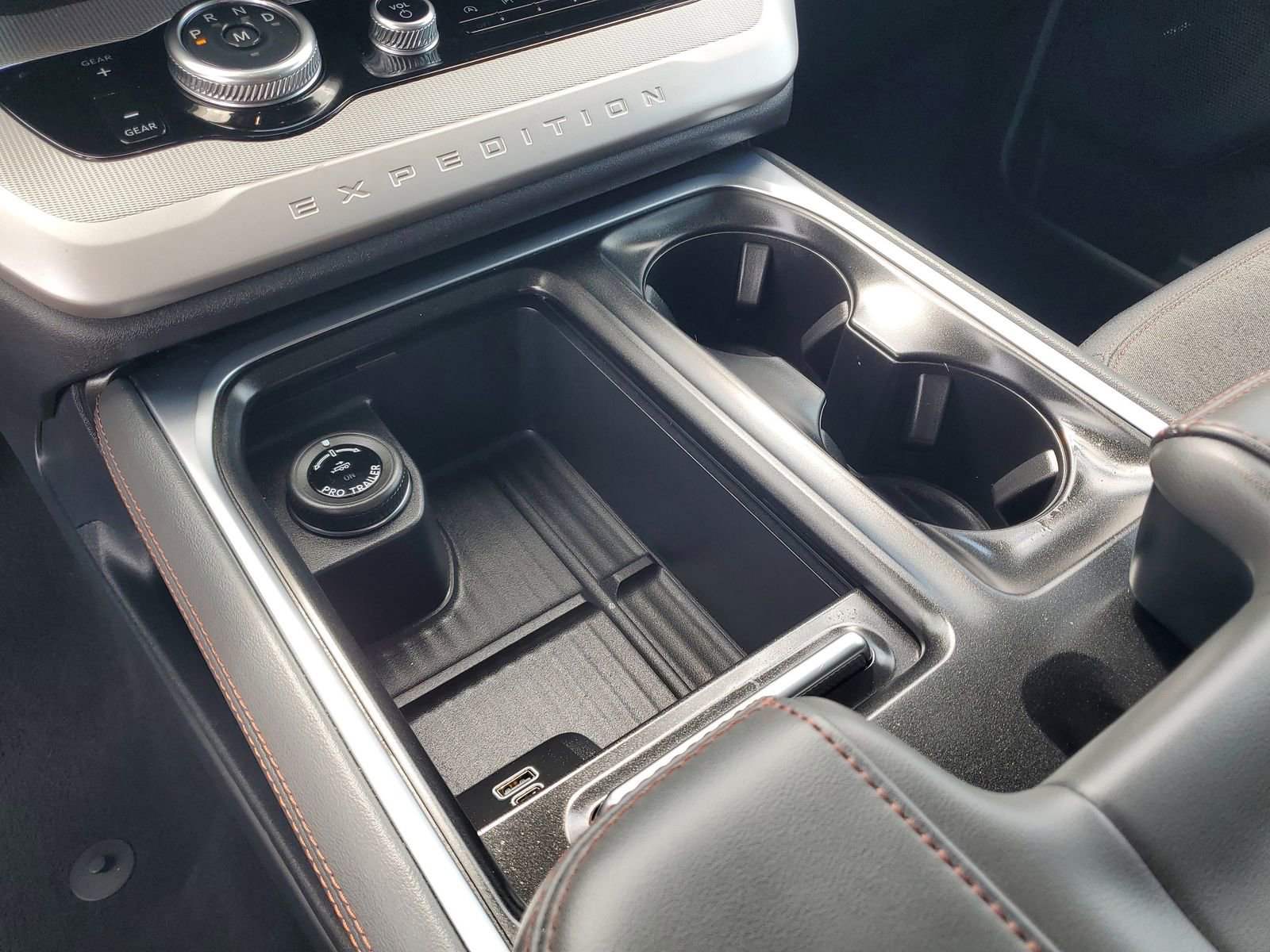 Certified 2025 Ford Expedition Max Active RWD image 30