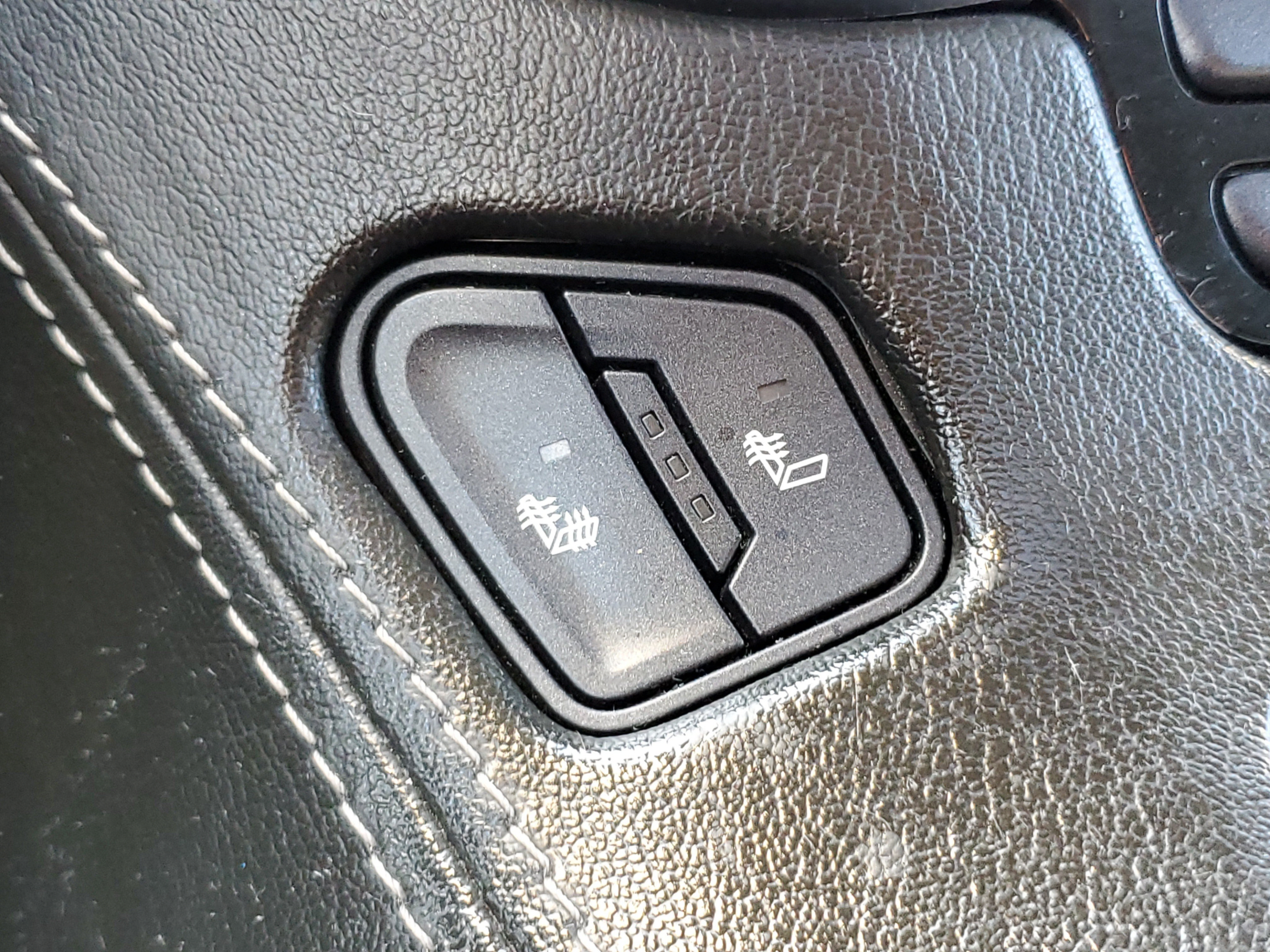 Used 2019 Chevrolet Tahoe LT AWD/4WD image 31