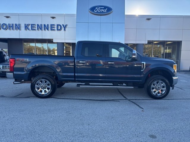 Certified 2017 Ford F250 Lariat w/ Chrome Package image 11