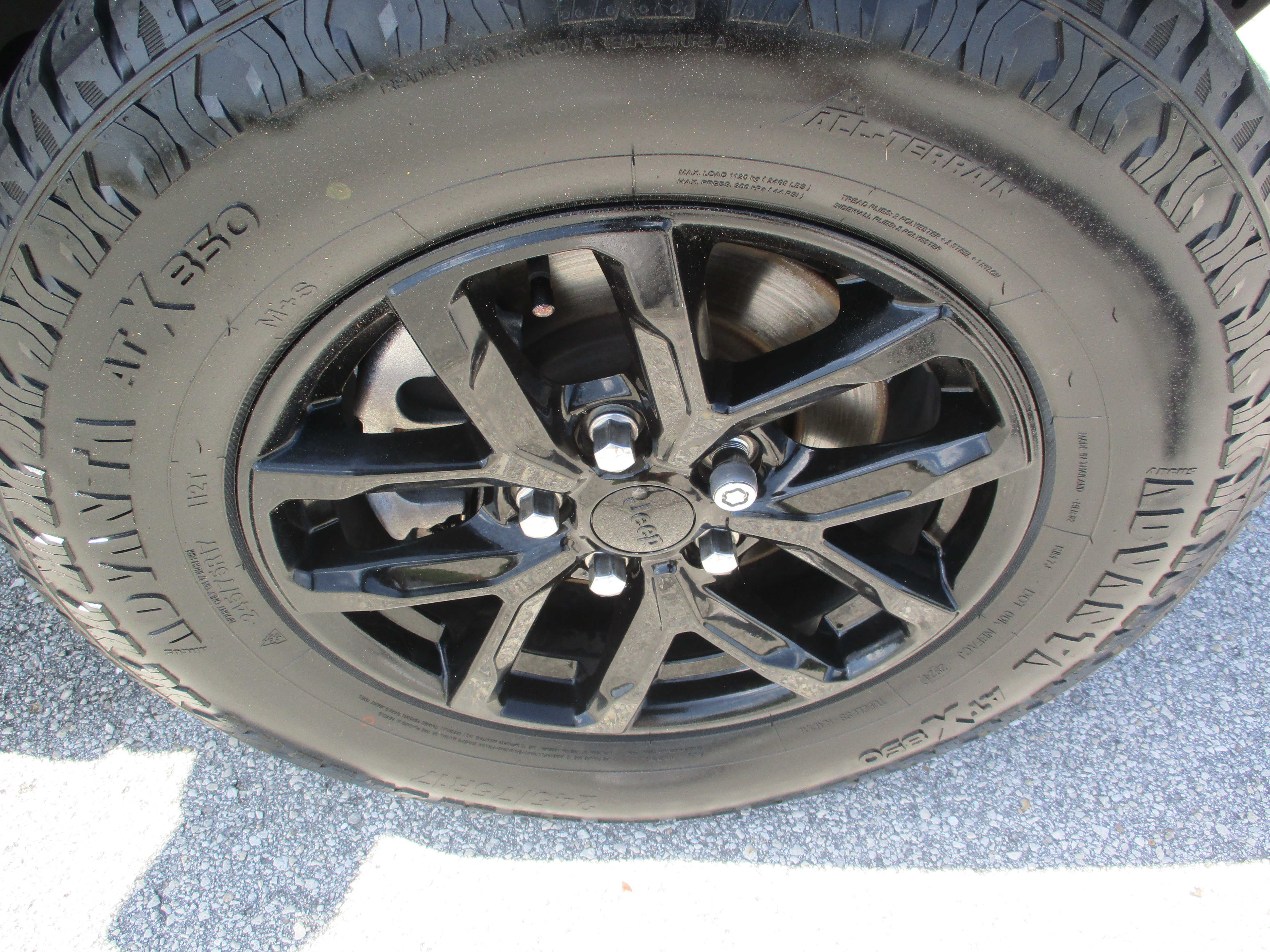 Used 2022 Jeep Gladiator Sport AWD/4WD image 9