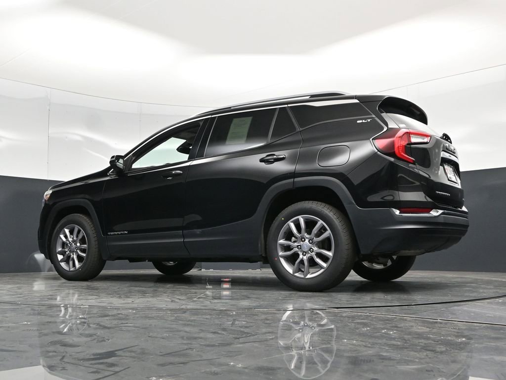 Used 2024 GMC Terrain SLT AWD/4WD image 62