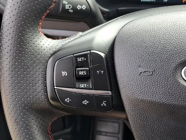 Certified 2025 Ford Escape ST-Line FWD image 22
