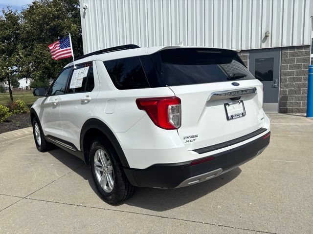 Certified 2024 Ford Explorer XLT w/ Equipment Group 202A AWD/4WD image 8