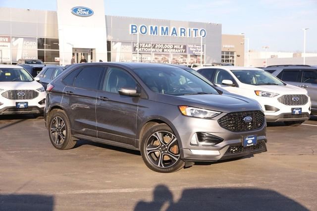 Certified 2022 Ford Edge ST image 2
