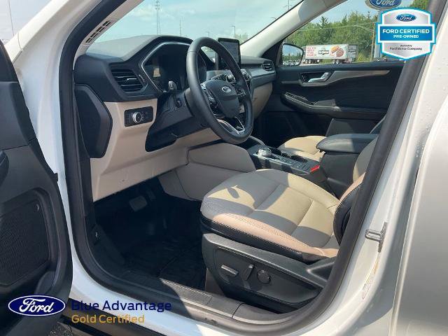 Certified 2022 Ford Escape Titanium w/ Class II Trailer Tow Package AWD/4WD image 4