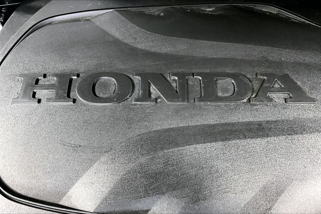 Used 2023 Honda Odyssey Elite image 32