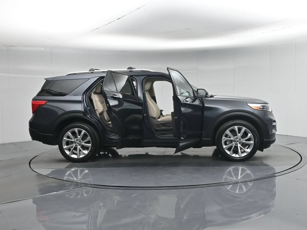 Certified 2023 Ford Explorer Platinum AWD/4WD image 5