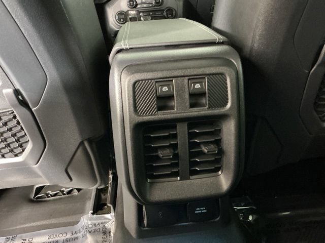 Certified 2025 Ford Bronco Big Bend w/ Black Diamond Package AWD/4WD image 24