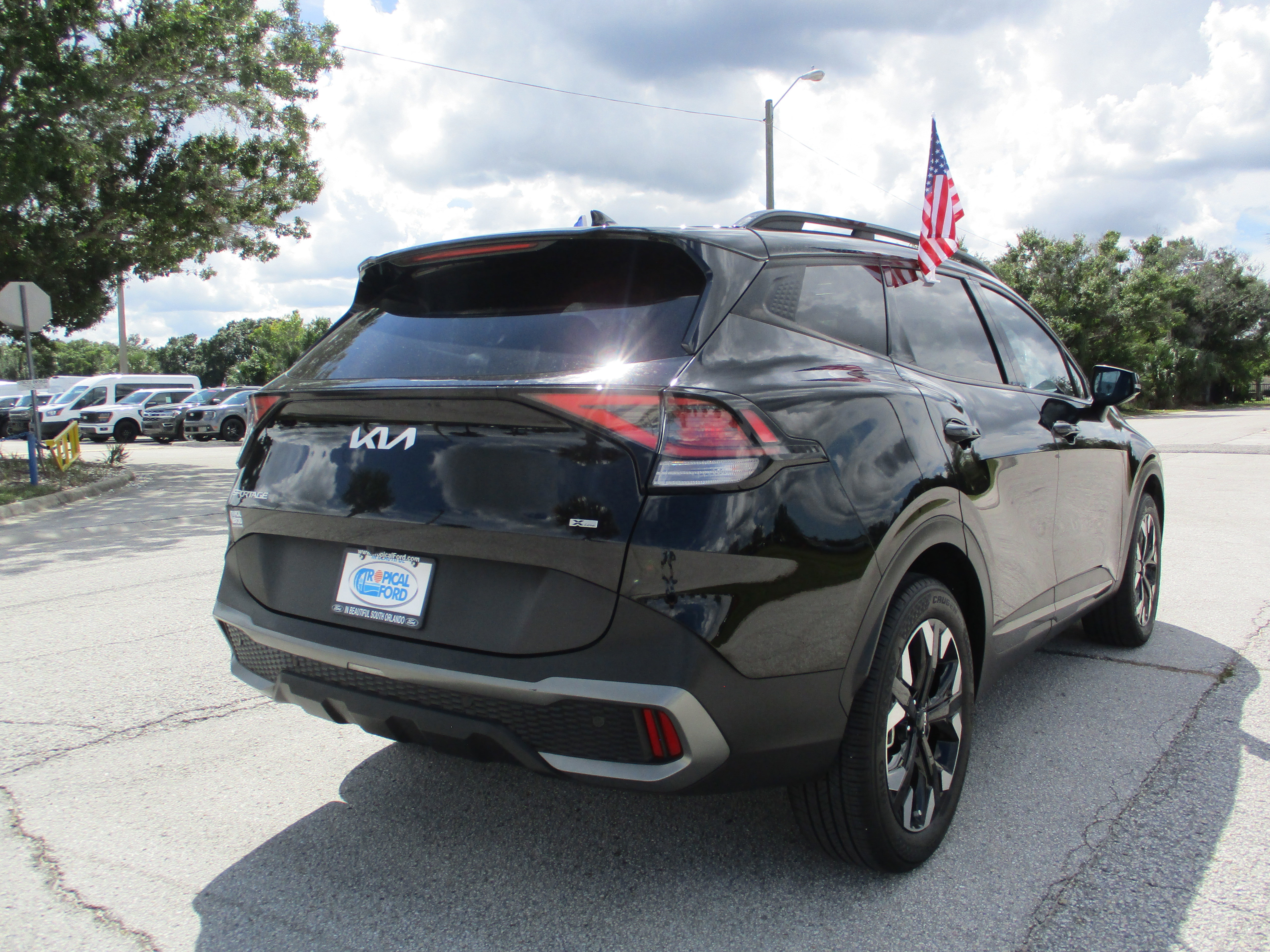 Used 2024 Kia Sportage X-Line w/ X-Line Premium Package image 5