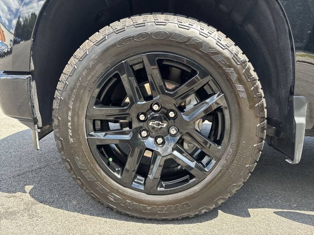 Used 2026 Chevrolet Silverado 1500 Custom w/ Turbomax Blackout Package AWD/4WD image 10