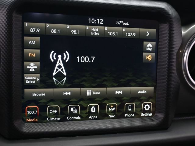 Used 2022 Jeep Wrangler Unlimited Sahara image 18