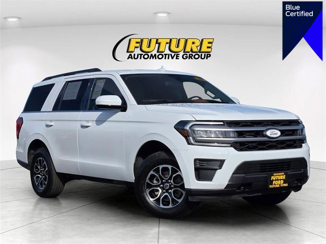 Certified 2022 Ford Expedition XLT image 1