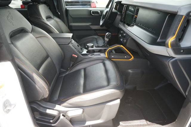Certified 2023 Ford Bronco Badlands w/ Sasquatch Package AWD/4WD image 18