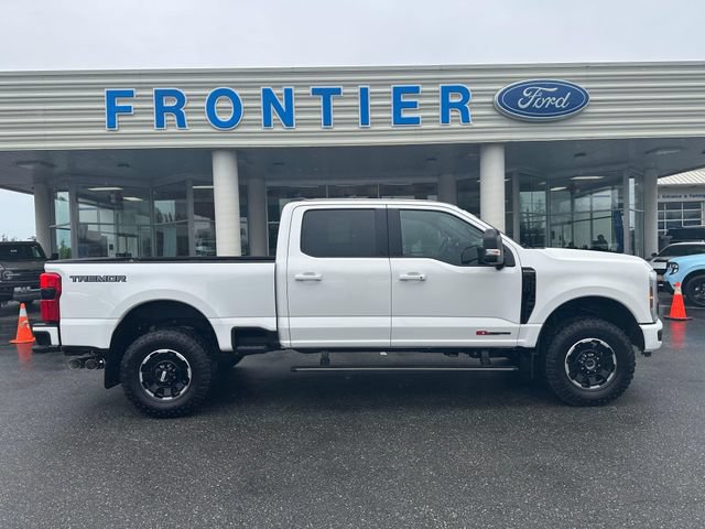 Certified 2025 Ford F350 Platinum w/ Tremor Off-Road Package AWD/4WD image 1
