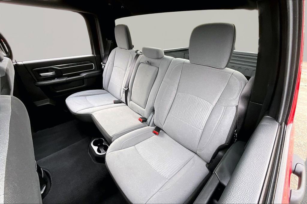 Used 2024 RAM 2500 Big Horn w/ Bed Utility Group image 27