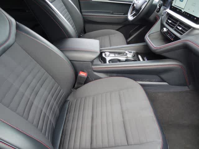 Certified 2025 Ford Explorer ST-Line AWD/4WD image 17
