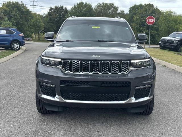 Used 2025 Jeep Grand Cherokee L Summit w/ Advanced Protech Group IV image 9