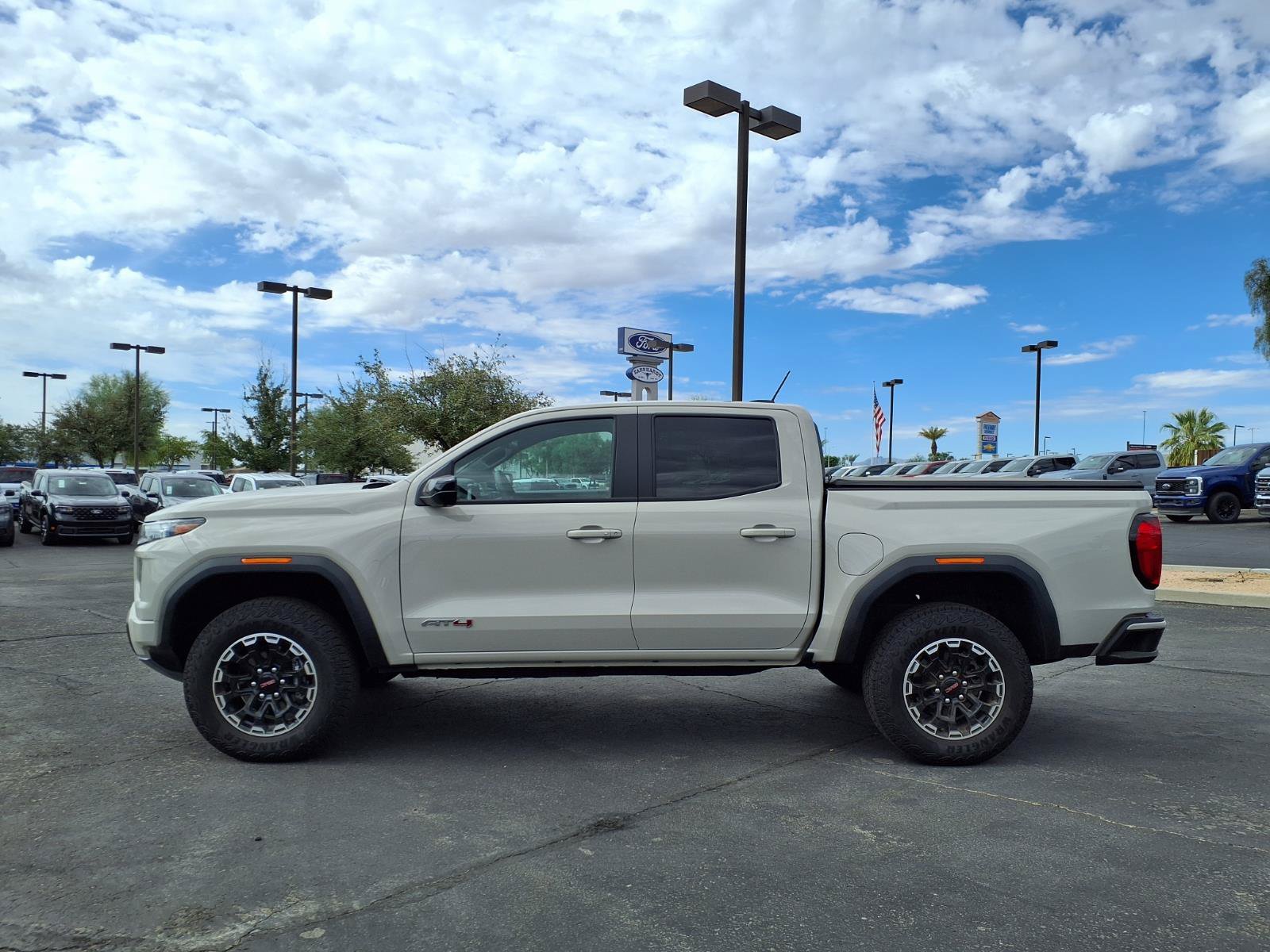 Used 2026 GMC Canyon AT4 w/ Technology Plus Package AWD/4WD image 3