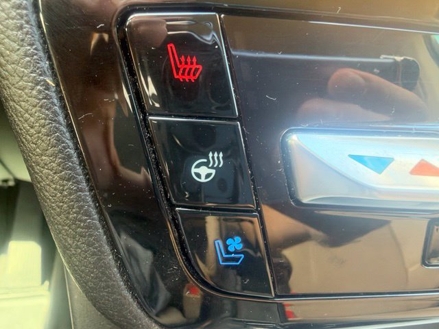 Certified 2023 Ford Explorer Limited RWD image 18