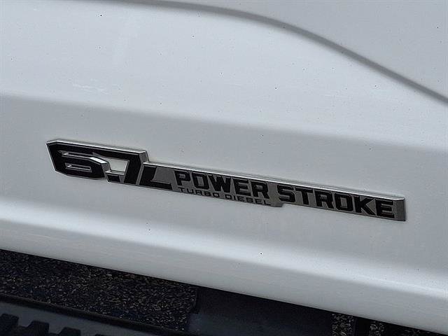 Certified 2025 Ford F550 4x4 Crew Cab image 9
