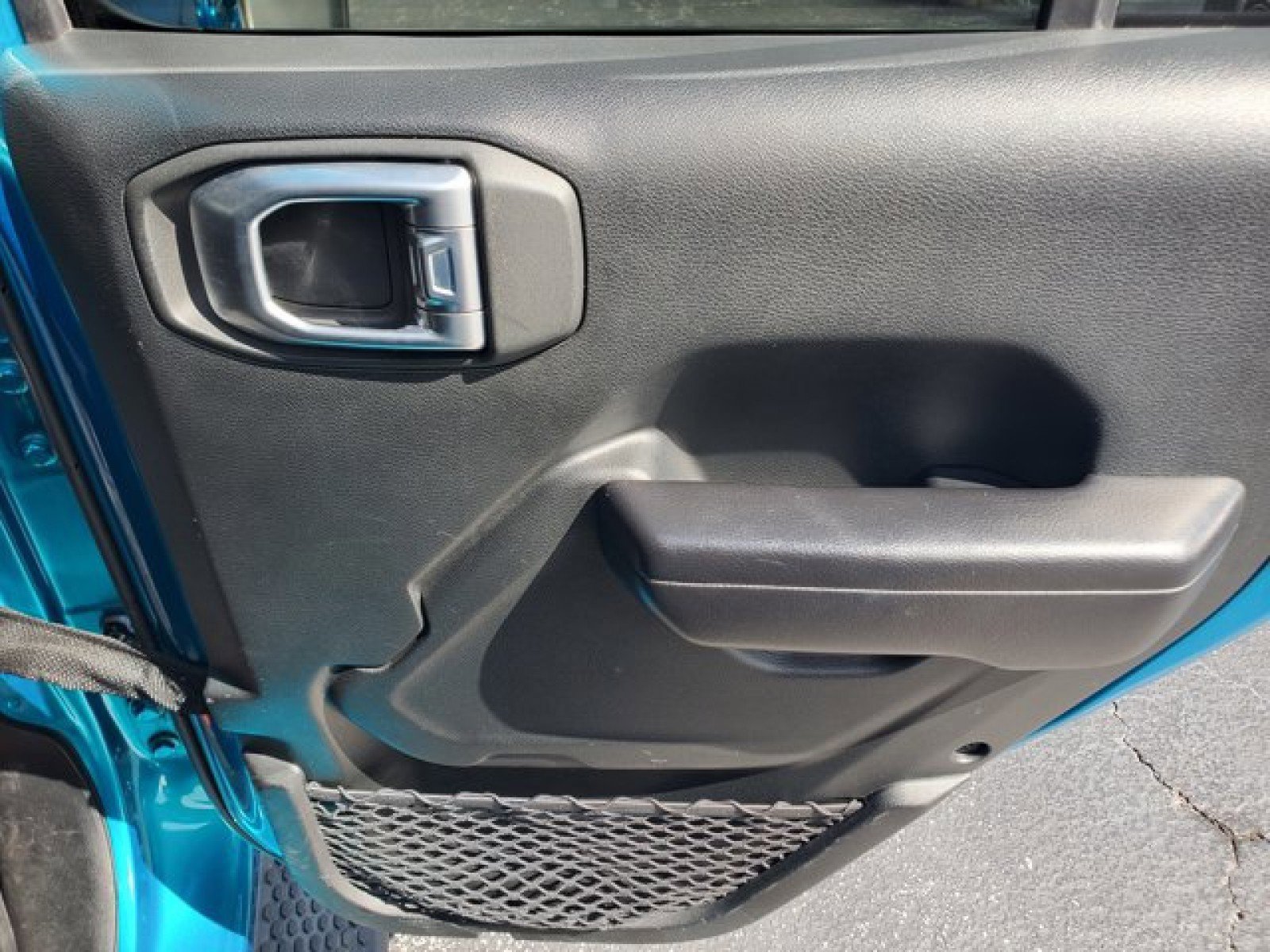 Used 2020 Jeep Wrangler Unlimited Sport S image 32