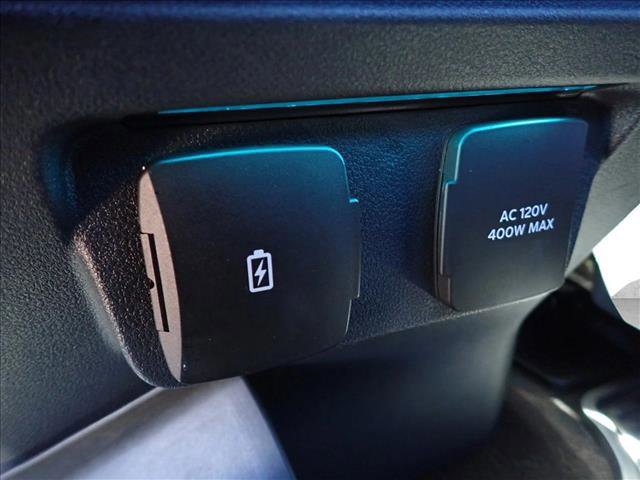 Certified 2022 Ford F150 Platinum w/ Equipment Group 701A High image 12