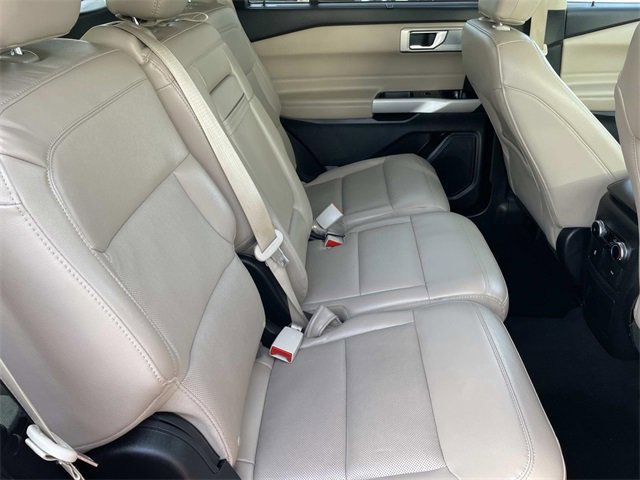 Certified 2023 Ford Explorer Limited image 33