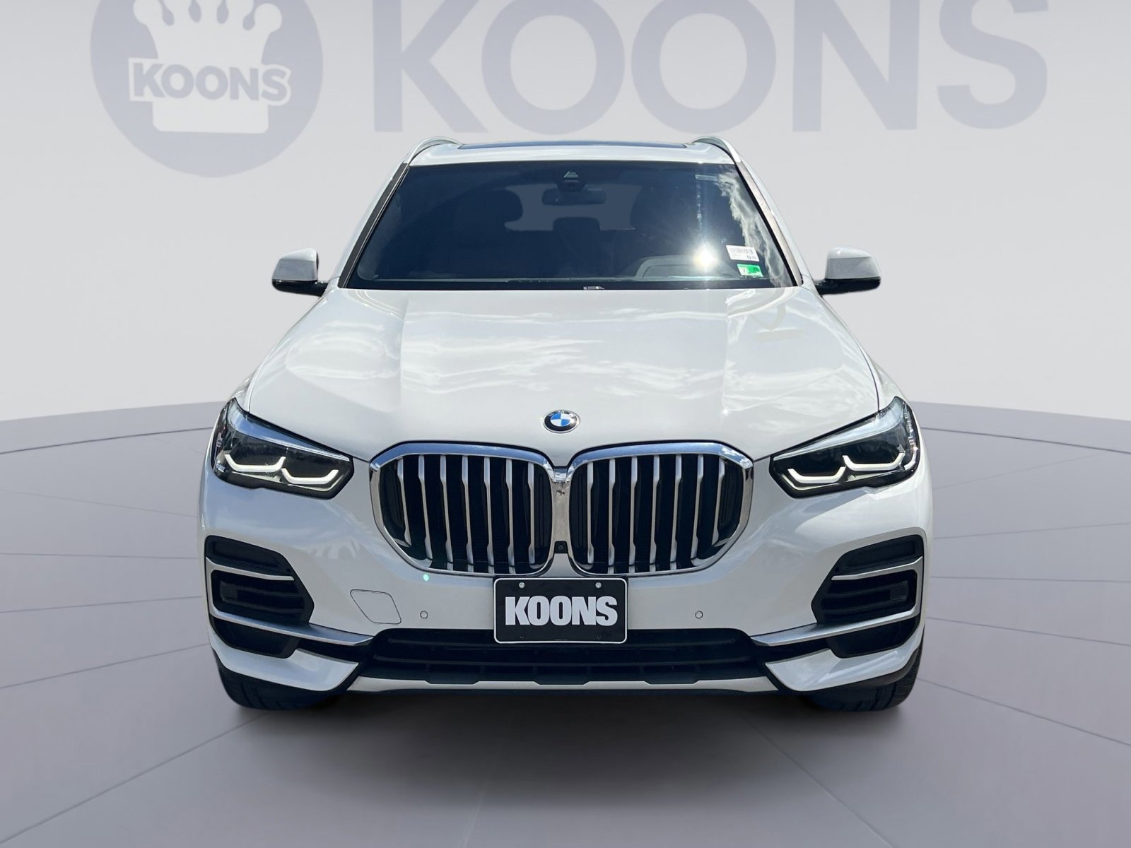 Used 2023 BMW X5 xDrive40i w/ Parking Assistance Package AWD/4WD image 15