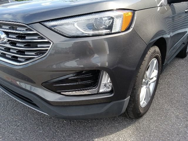 Certified 2019 Ford Edge SEL w/ Equipment Group 201A FWD image 9