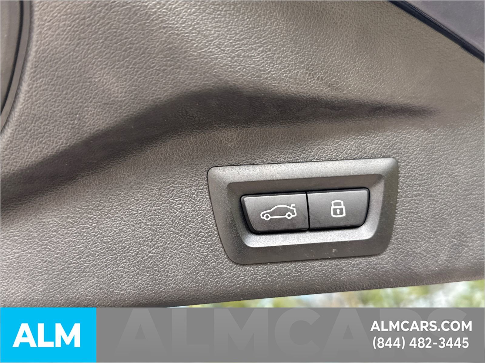 Used 2024 BMW X7 xDrive40i w/ M Sport Package image 24