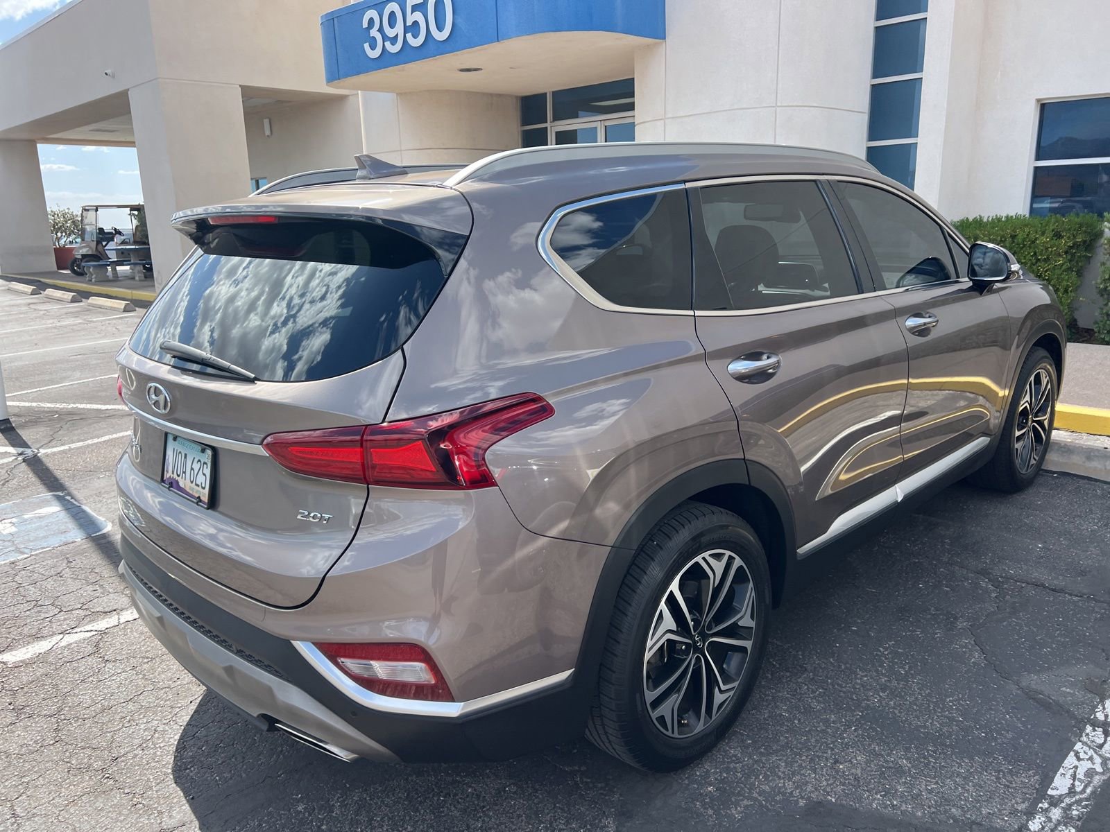 Used 2019 Hyundai Santa Fe Limited FWD image 12