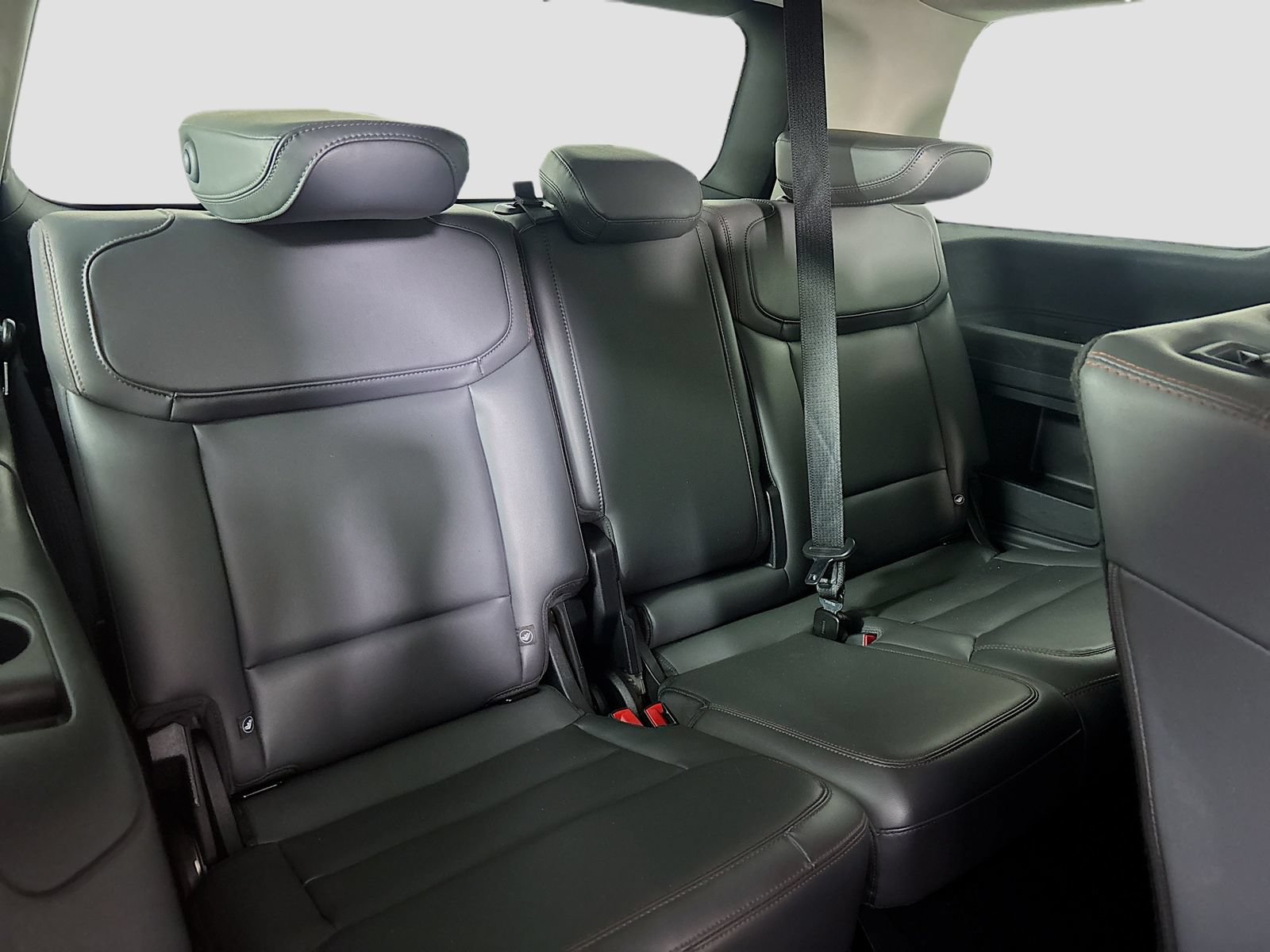 Certified 2025 Ford Expedition Active AWD/4WD image 28