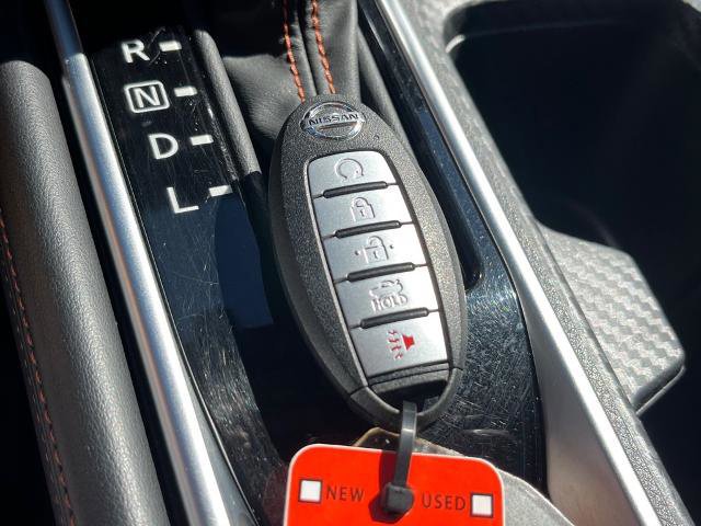 Used 2023 Nissan Sentra SR w/ SR Premium Package image 18
