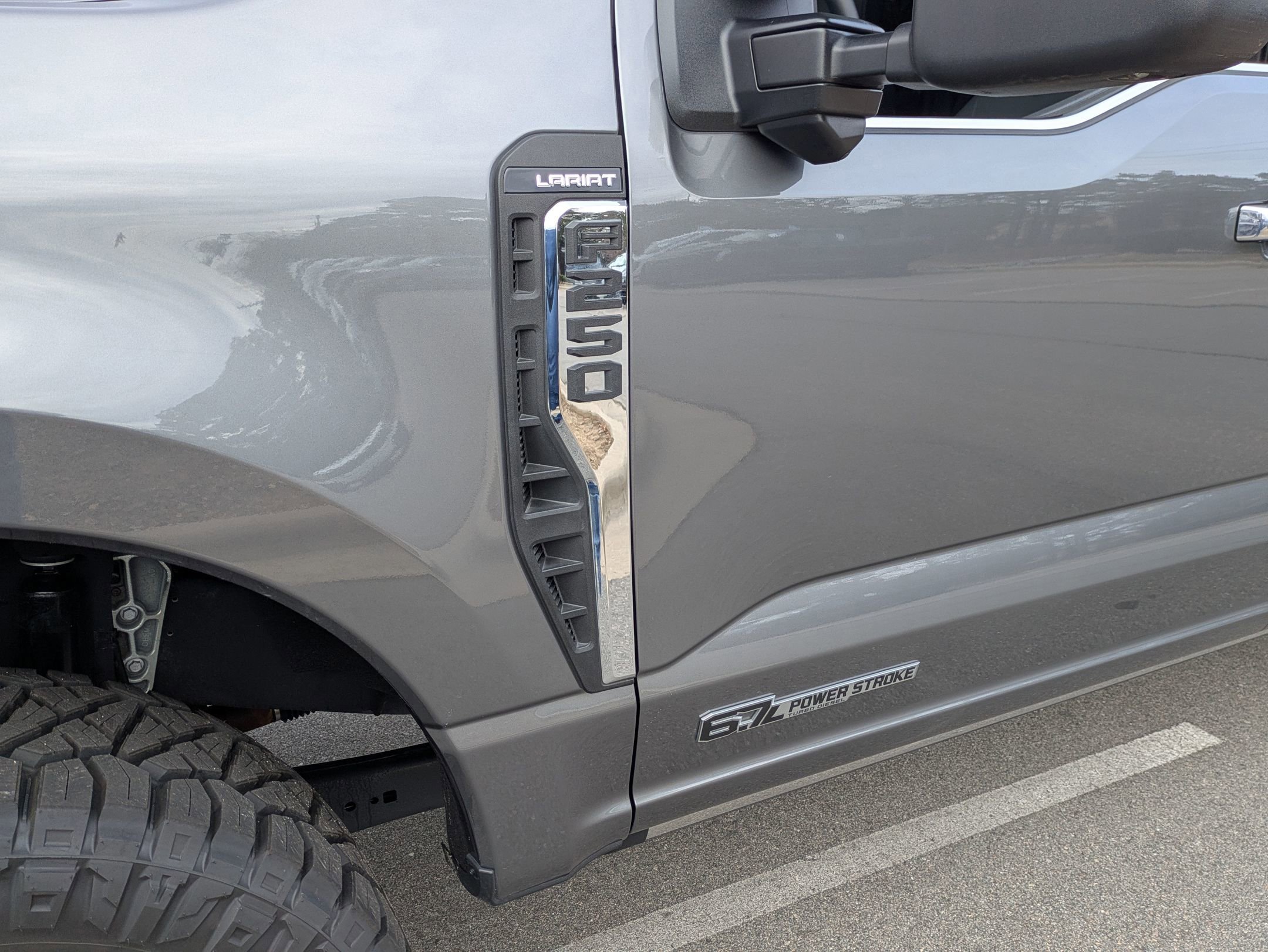 Certified 2024 Ford F250 Lariat w/ Lariat Ultimate Package image 14