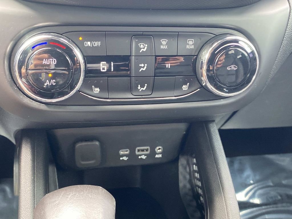 Used 2021 Chevrolet TrailBlazer ACTIV w/ Convenience Package AWD/4WD image 26