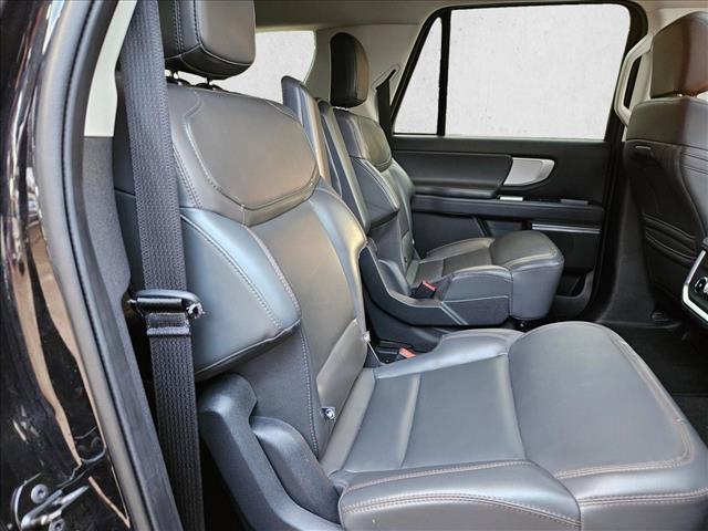 Certified 2025 Ford Expedition Max Active AWD/4WD image 17