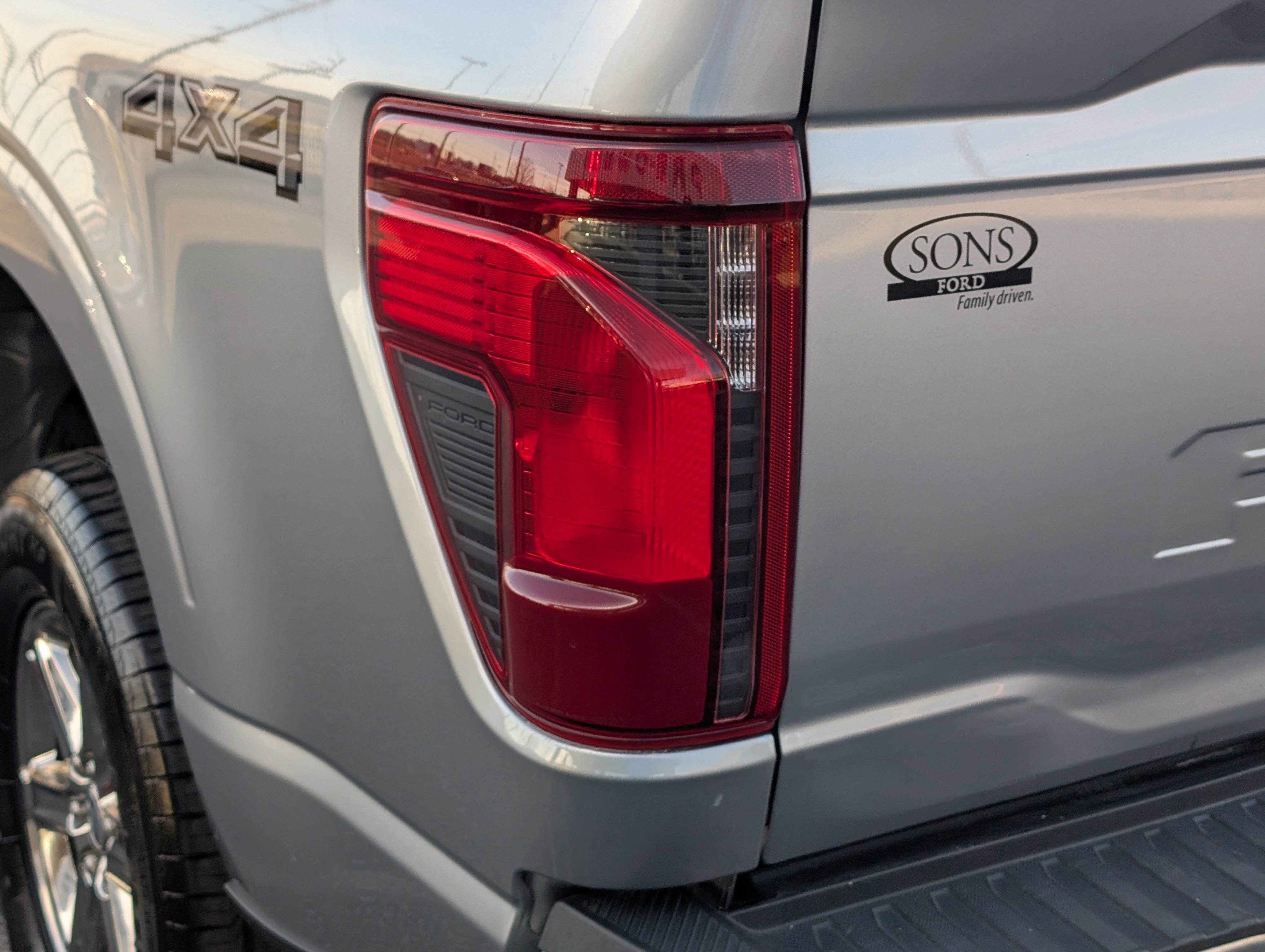 Certified 2024 Ford F150 XLT w/ Mobile Office Package image 14