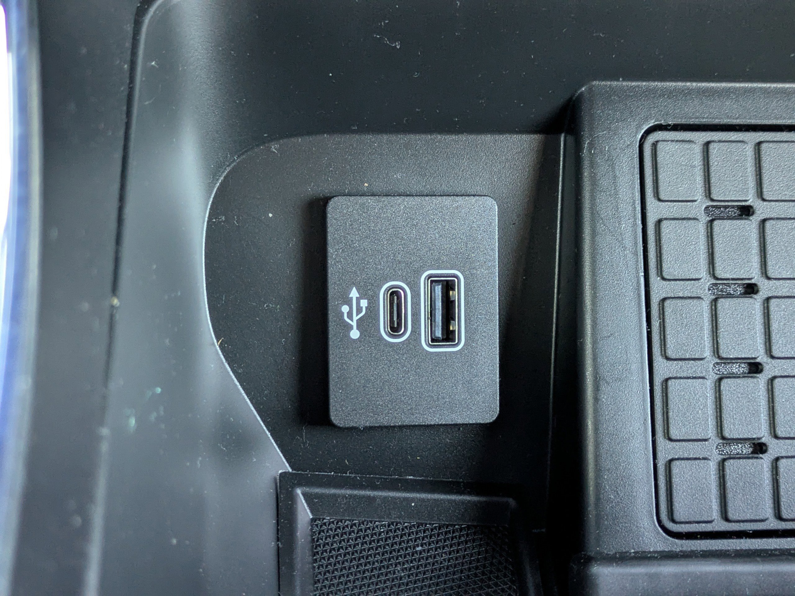 Certified 2025 Ford F150 XLT w/ Equipment Group 302A MID image 29