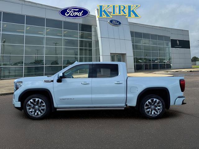 Used 2026 GMC Sierra 1500 Denali AWD/4WD image 2