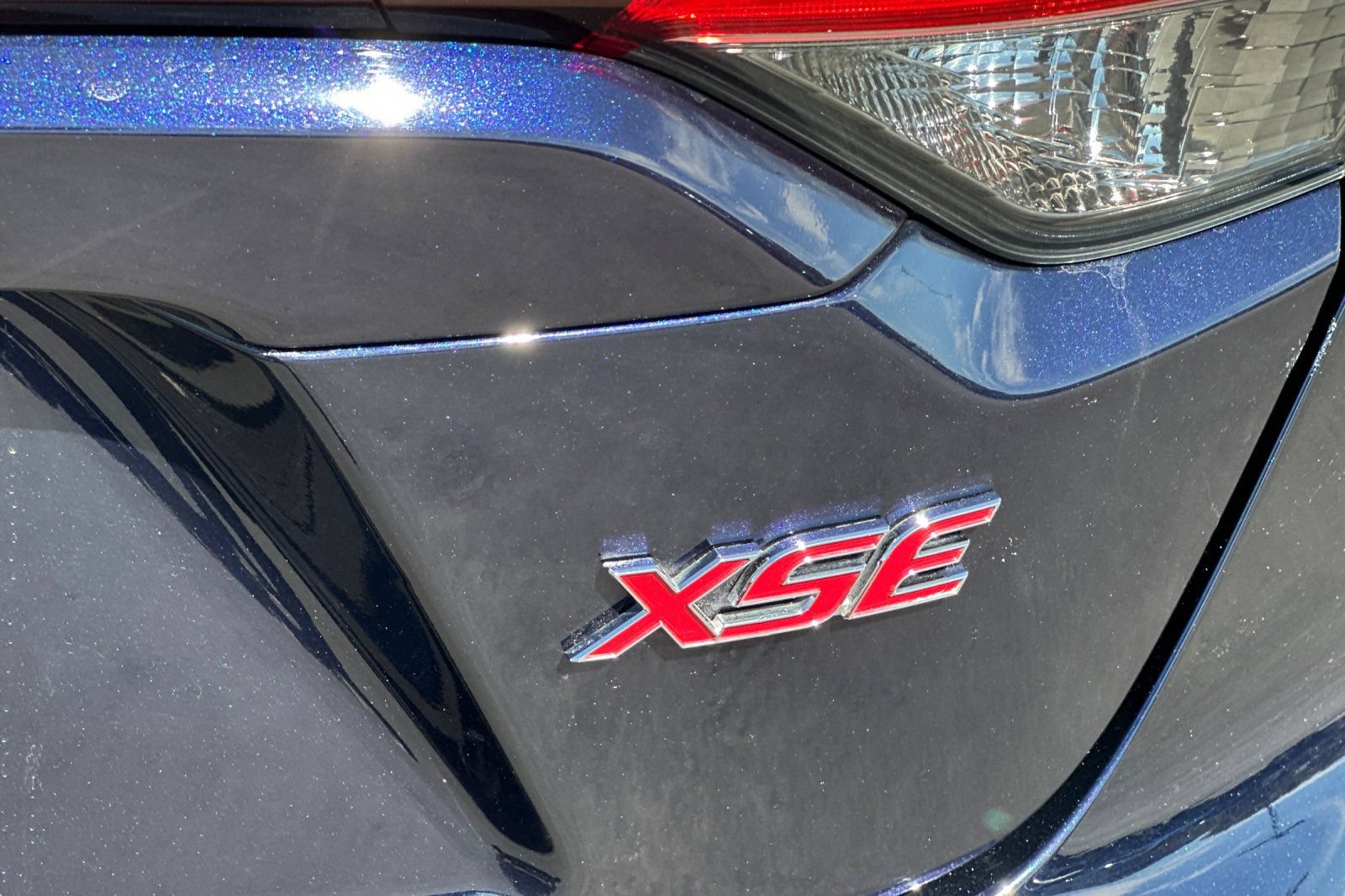 Used 2020 Toyota Corolla XSE FWD image 28