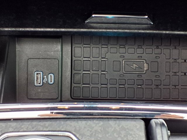 Certified 2022 Ford Expedition Limited AWD/4WD image 15