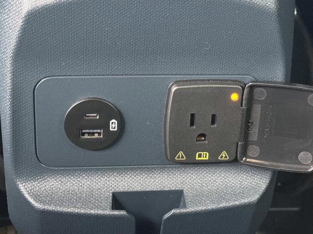 Certified 2024 Ford Maverick Lariat w/ 4K Tow Package image 31