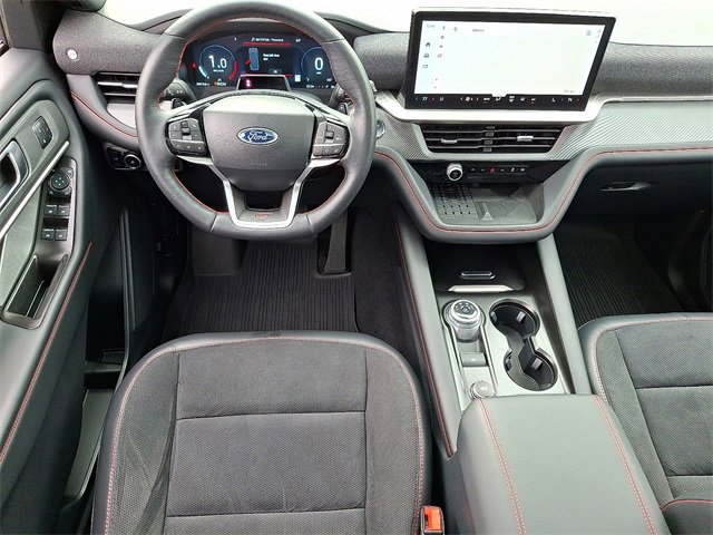 Certified 2025 Ford Explorer ST image 11