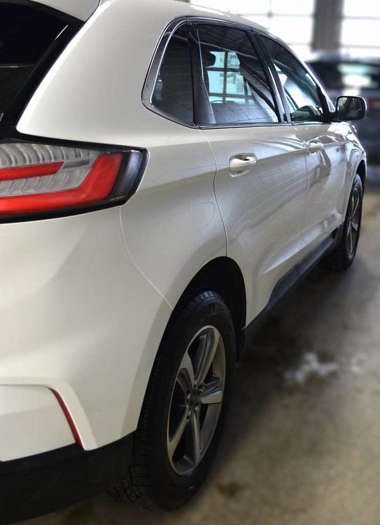 Certified 2024 Ford Edge SEL w/ Convenience Package image 5