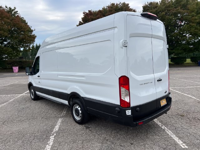 Certified 2025 Ford Transit 250 148 High Roof Extended RWD image 7
