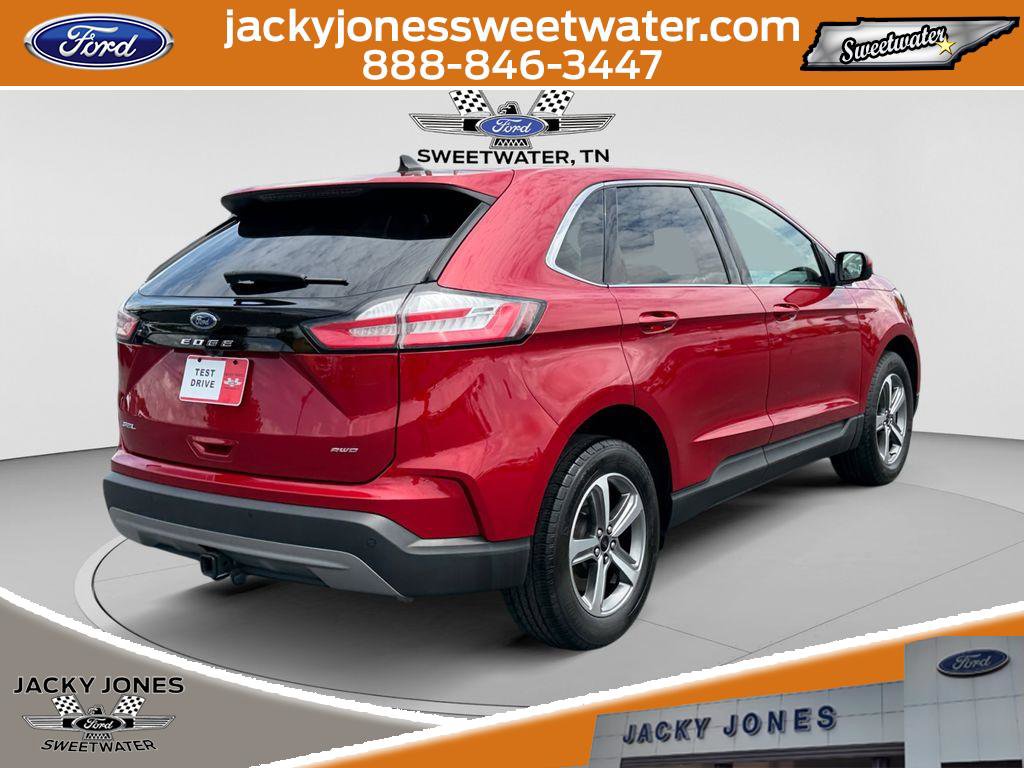 Certified 2023 Ford Edge SEL w/ Convenience Package AWD/4WD image 5
