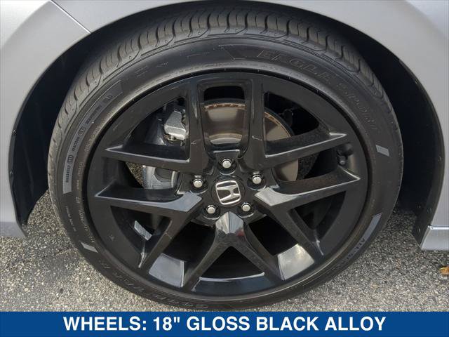 Used 2025 Honda Civic Sport image 9