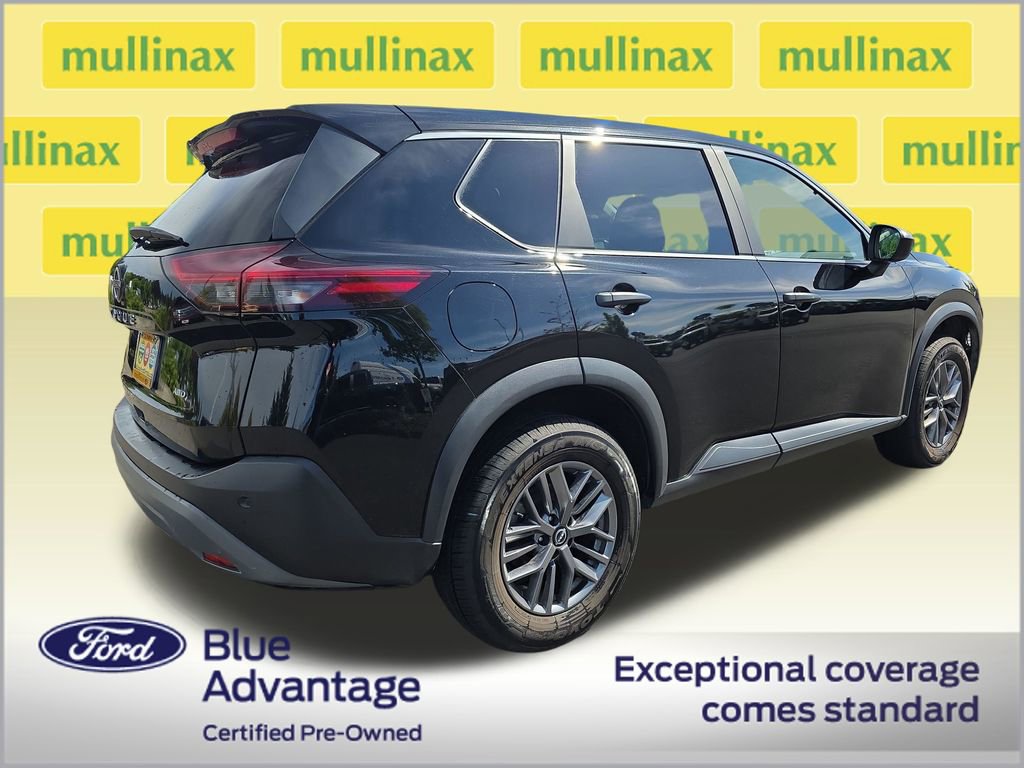 Used 2023 Nissan Rogue S AWD/4WD image 3