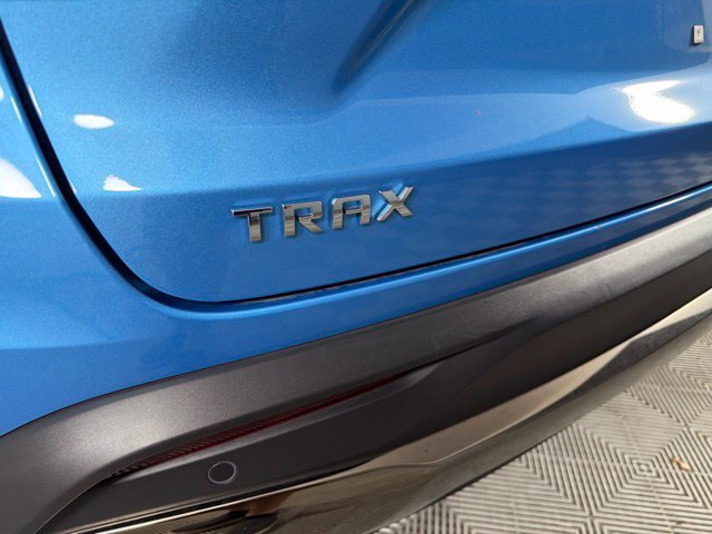 Used 2025 Chevrolet Trax ACTIV w/ Sunroof Package FWD image 33
