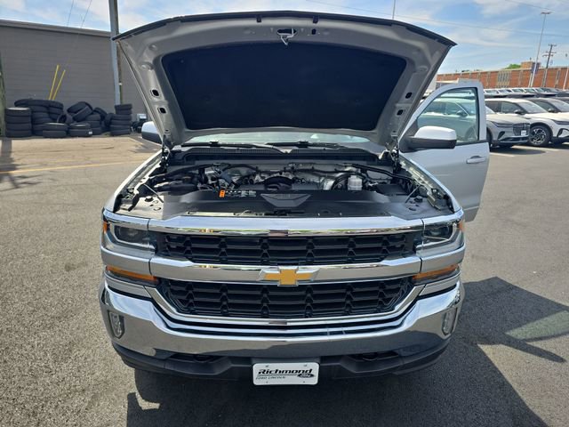 Used 2018 Chevrolet Silverado 1500 LT w/ All Star Edition image 10